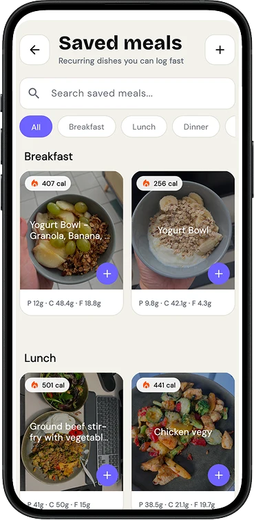 Saved meals in Trainerrr, grouped into breakfast and lunch with photos, calories, and macro totals